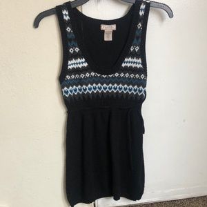 Sleeveless sweater